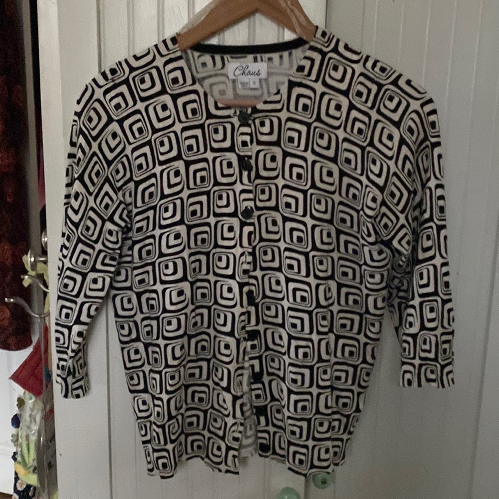 Chaus Silk Top, fun Black and White Graphic.  Size S.  Silk (55%)